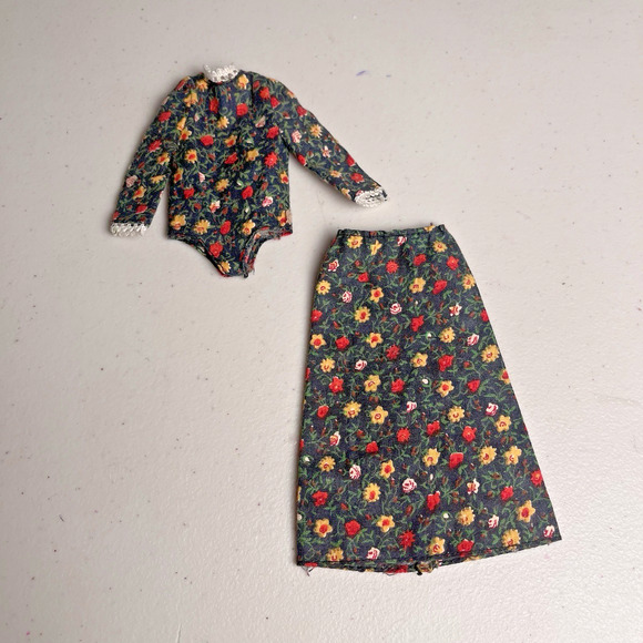 Vintage Sunshine Family Stephie Dress Black Floral 2 Piece Outfit Mattel 9" EUC - Picture 2 of 9